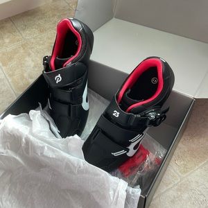 Brand New In Box Size 41 Peloton Spin Cycle Shoes